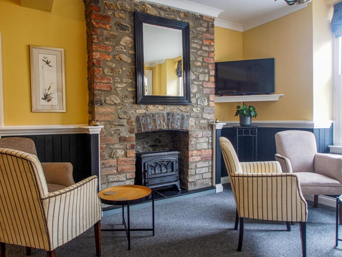 Riverbank Bed And Breakfast Llanwrtyd Wells Buitenkant foto